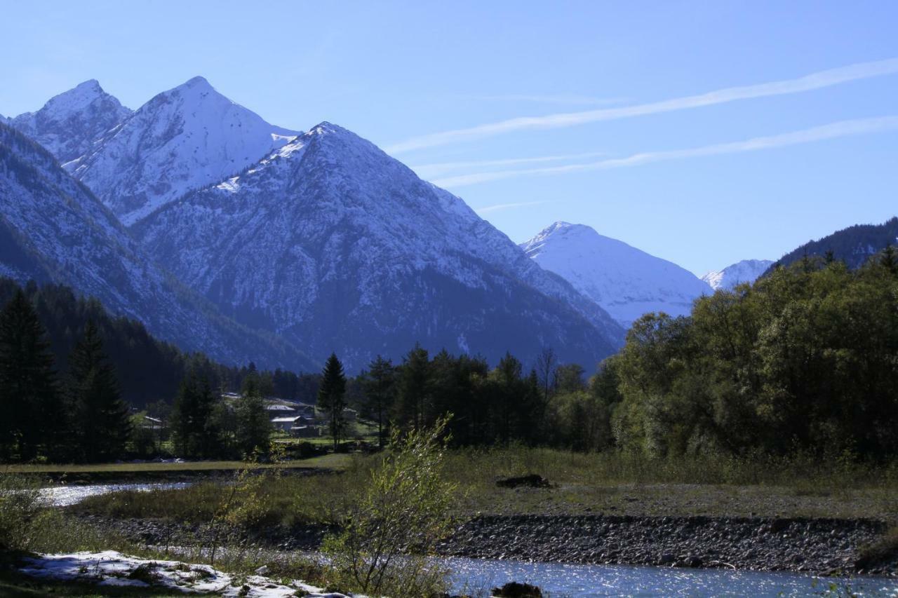 Haus-Ruitelspitzblick Apartment Elbigenalp Luaran gambar